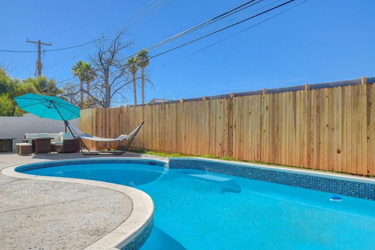Lady Luck Oasis Large Pool Central Dogs Welcome Las Vegas Semesterbostad
