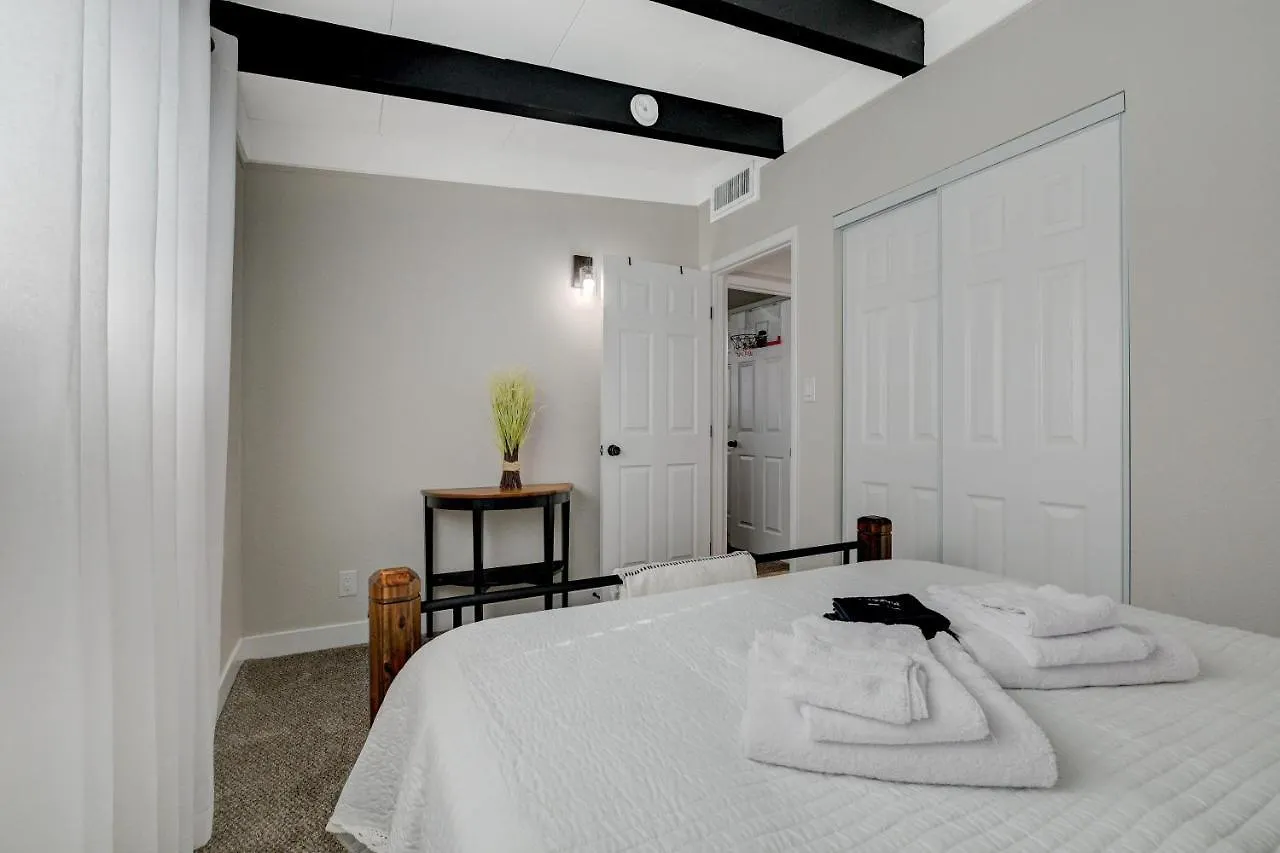 Semesterbostad Lady Luck Oasis Large Pool Central Dogs Welcome Las Vegas