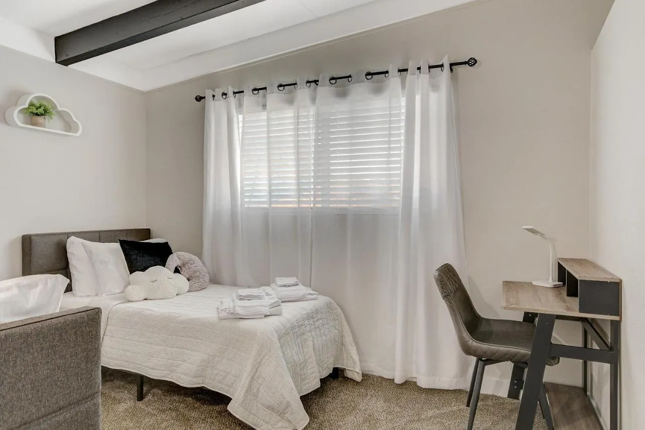 Semesterbostad Lady Luck Oasis Large Pool Central Dogs Welcome Las Vegas
